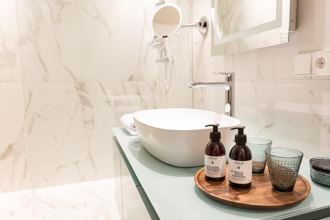 Anton Dolomites Hideaway Apartment Brunico Ngoại thất bức ảnh